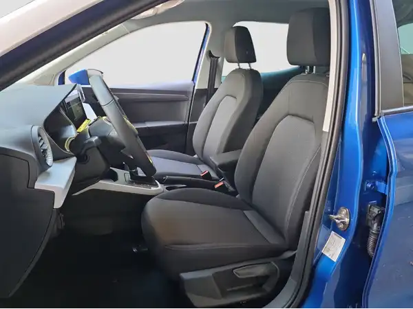 SEAT ARONA (8/16)