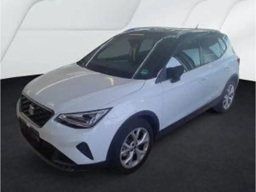 SEAT ARONA (1/7)