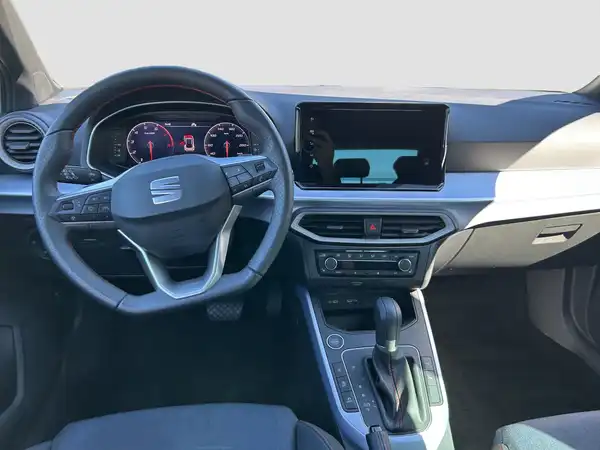 SEAT ARONA (10/16)