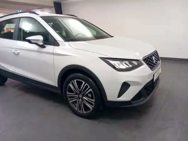 SEAT ARONA (18/22)