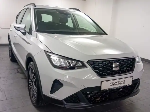 SEAT ARONA (4/22)