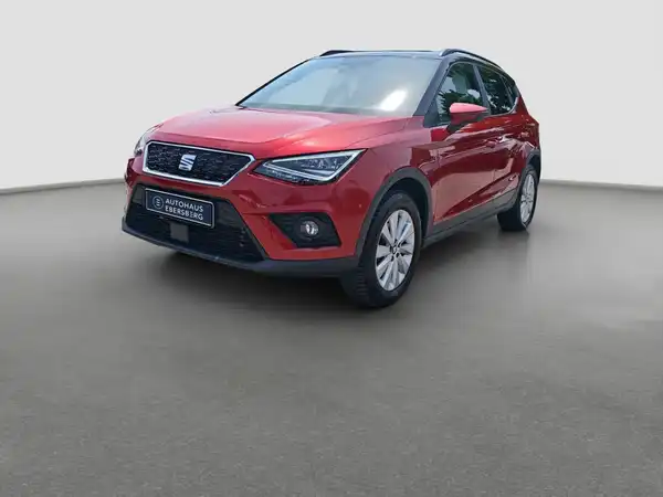 SEAT ARONA (1/16)