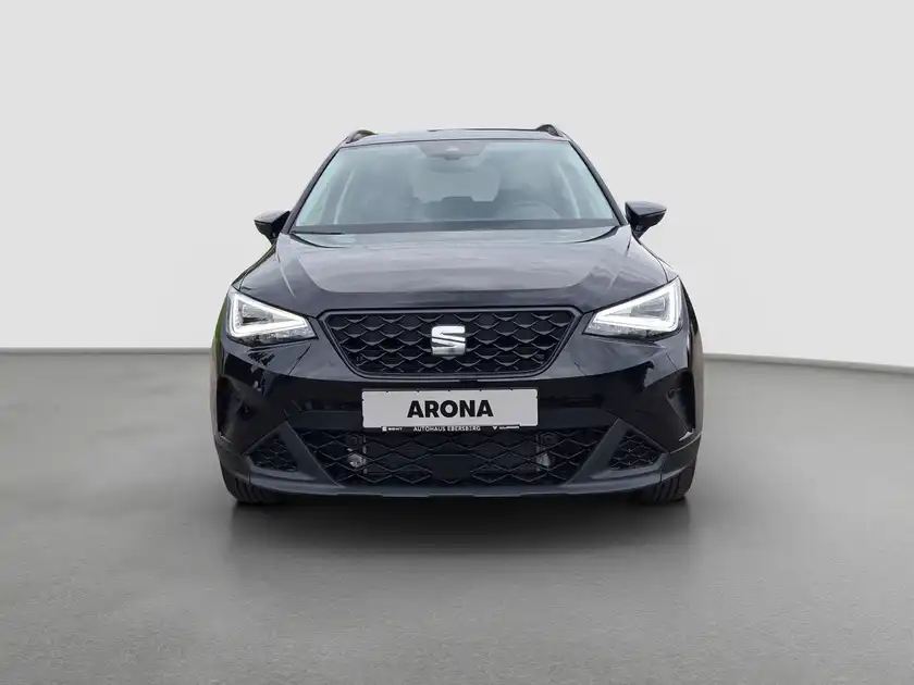 SEAT ARONA (1/15)