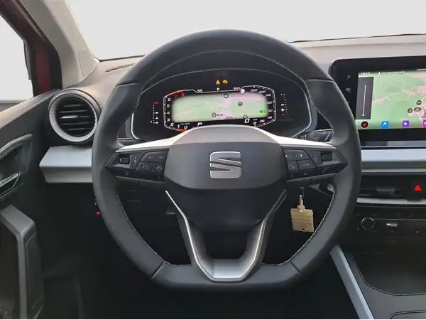SEAT ARONA (11/16)