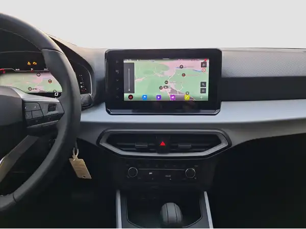 SEAT ARONA (12/16)