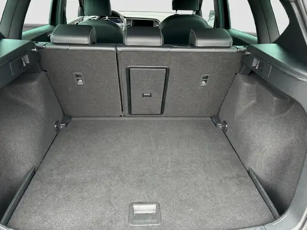 SEAT ATECA (13/16)
