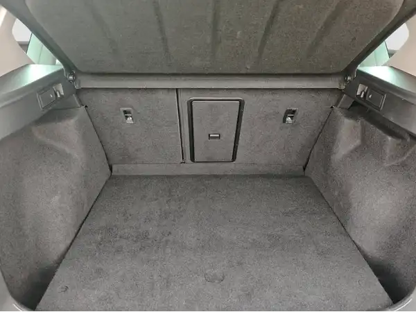 SEAT ATECA (13/16)