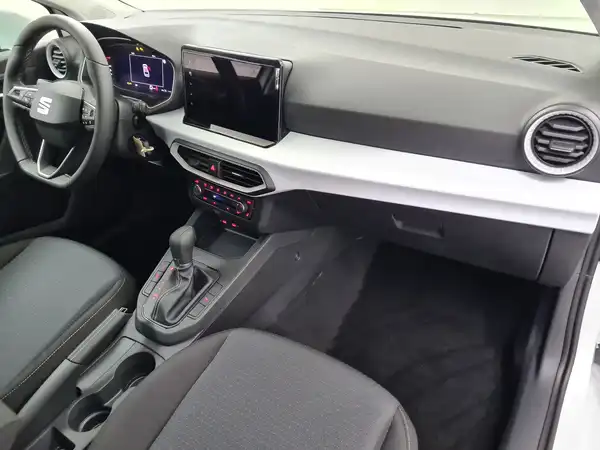 SEAT IBIZA (18/18)