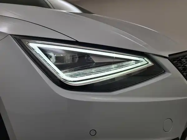 SEAT IBIZA (14/18)