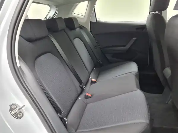 SEAT IBIZA (16/18)