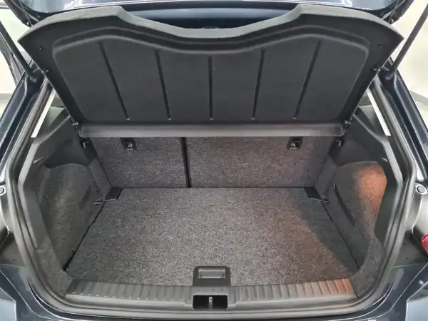 SEAT IBIZA (9/17)