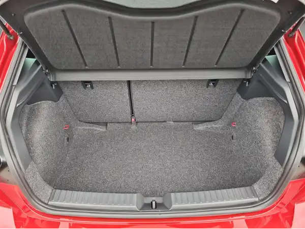 SEAT IBIZA (13/16)