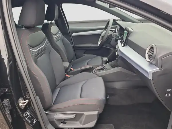 SEAT IBIZA (14/16)