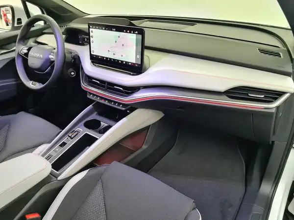 ŠKODA ELROQ (18/18)