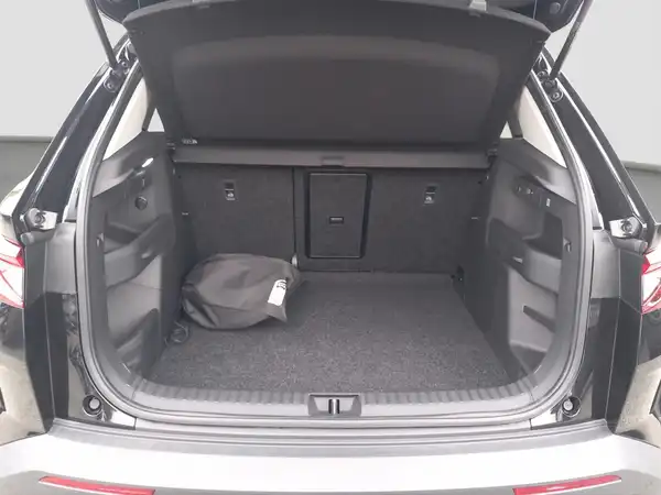ŠKODA ELROQ (12/15)