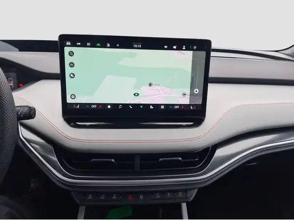 ŠKODA ELROQ (12/16)