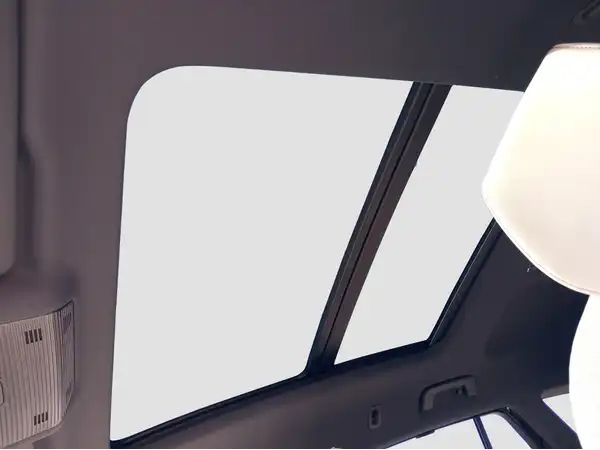 ŠKODA ENYAQ (13/16)