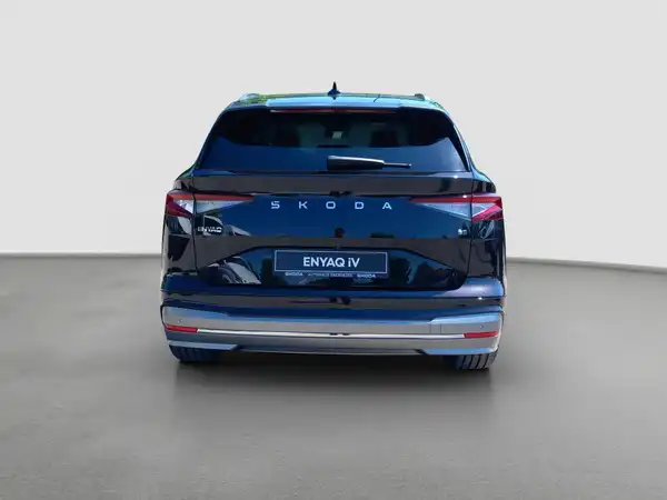 ŠKODA ENYAQ (5/16)