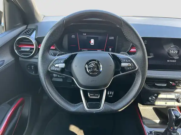 ŠKODA FABIA (11/16)