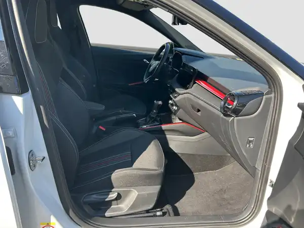 ŠKODA FABIA (14/16)