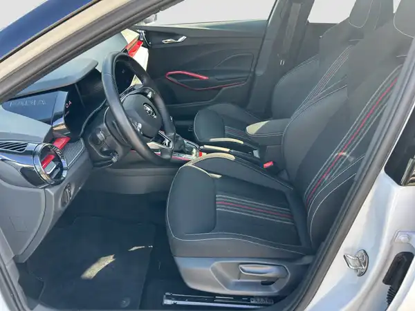 ŠKODA FABIA (8/16)