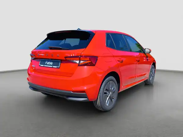 ŠKODA FABIA (4/15)