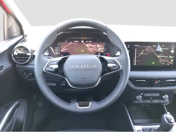 ŠKODA FABIA (10/15)