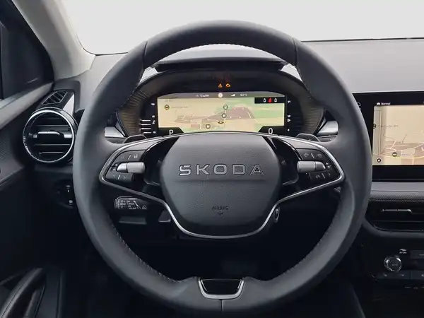 ŠKODA FABIA (11/16)