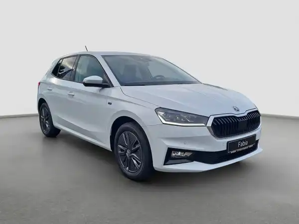 ŠKODA FABIA (3/15)