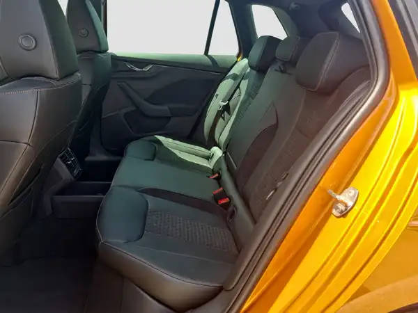ŠKODA KAMIQ (9/17)