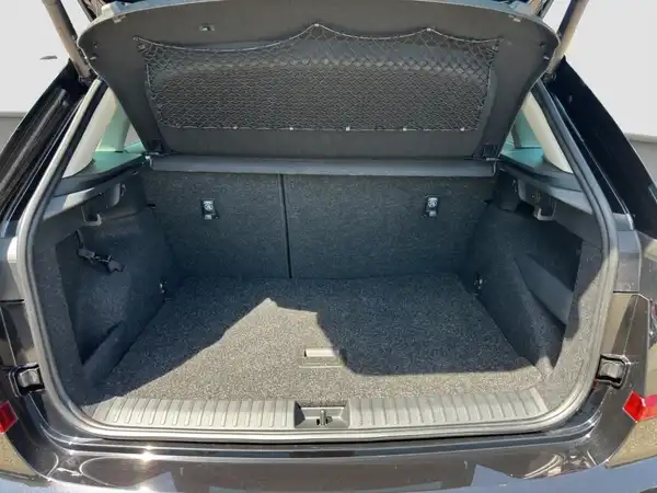 ŠKODA KAMIQ (13/17)