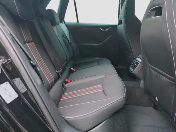 ŠKODA KAMIQ (15/16)