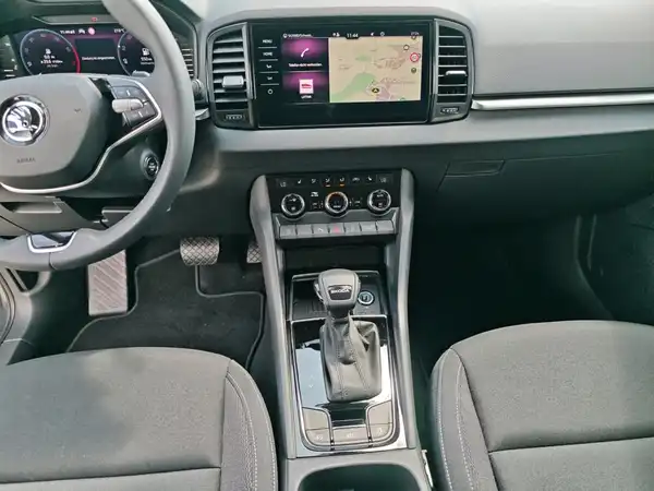 ŠKODA KAROQ (12/16)