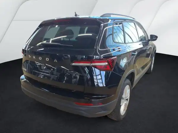ŠKODA KAROQ (3/7)