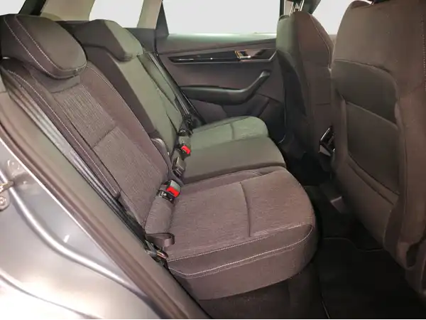 ŠKODA KAROQ (14/16)