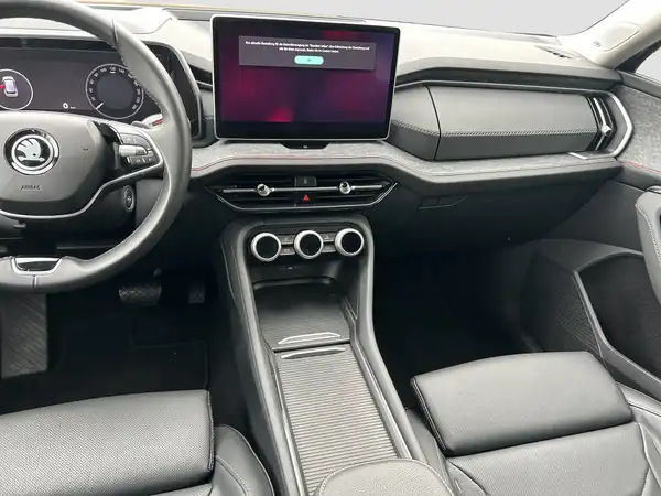 ŠKODA KODIAQ (12/16)