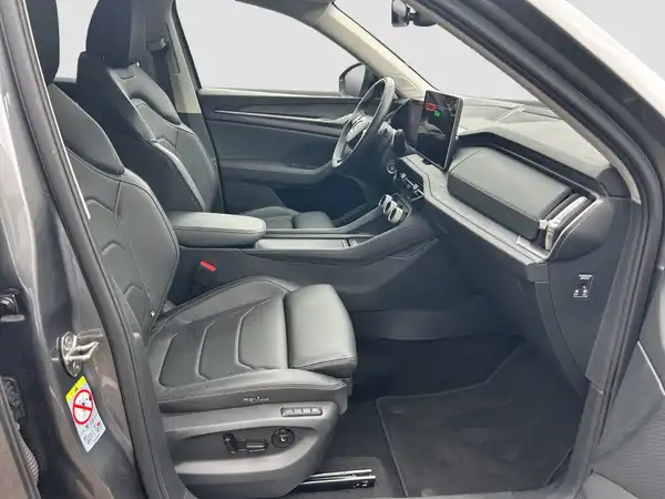 ŠKODA KODIAQ (14/16)