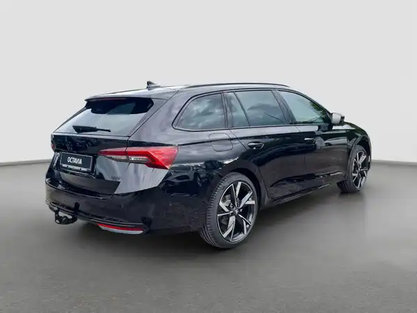 ŠKODA OCTAVIA (5/17)