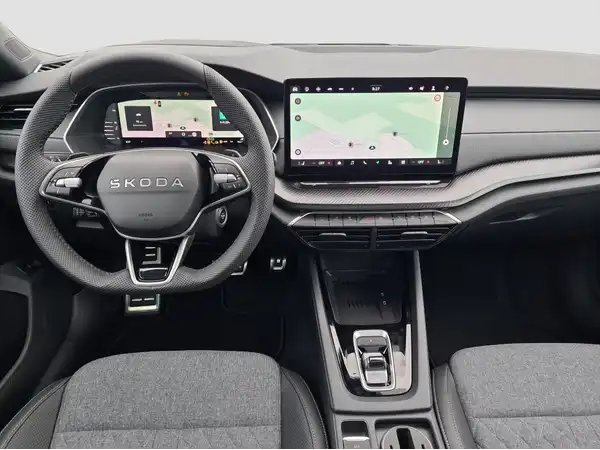 ŠKODA OCTAVIA (10/17)