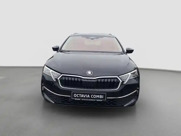 ŠKODA OCTAVIA (3/16)