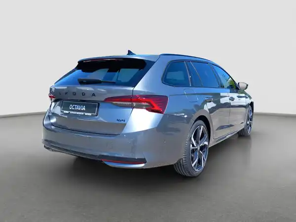 ŠKODA OCTAVIA (4/15)