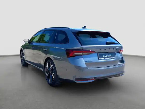 ŠKODA OCTAVIA (6/15)
