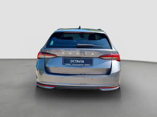 ŠKODA OCTAVIA (6/16)