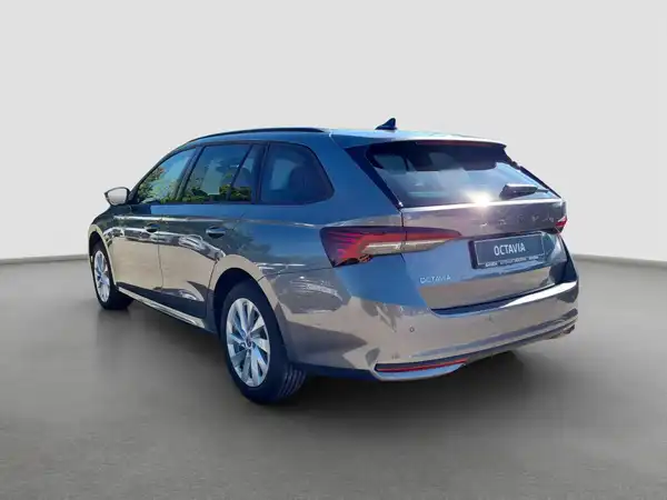ŠKODA OCTAVIA (7/16)
