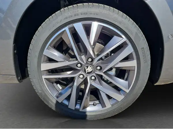 ŠKODA OCTAVIA (17/17)