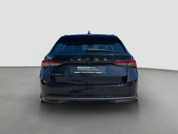 ŠKODA OCTAVIA (6/16)