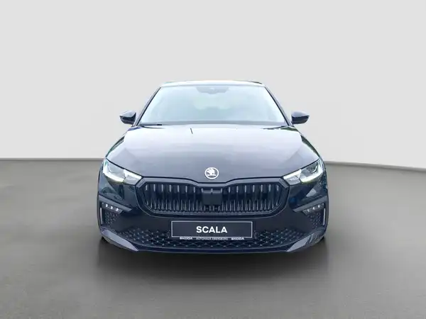 ŠKODA SCALA (1/15)