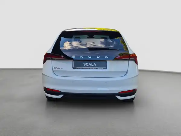 ŠKODA SCALA (6/17)