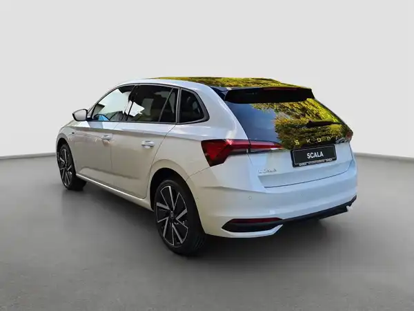 ŠKODA SCALA (7/17)