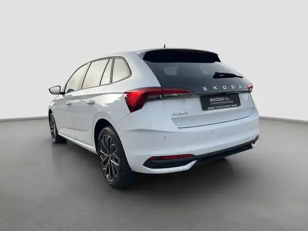 ŠKODA SCALA (7/16)